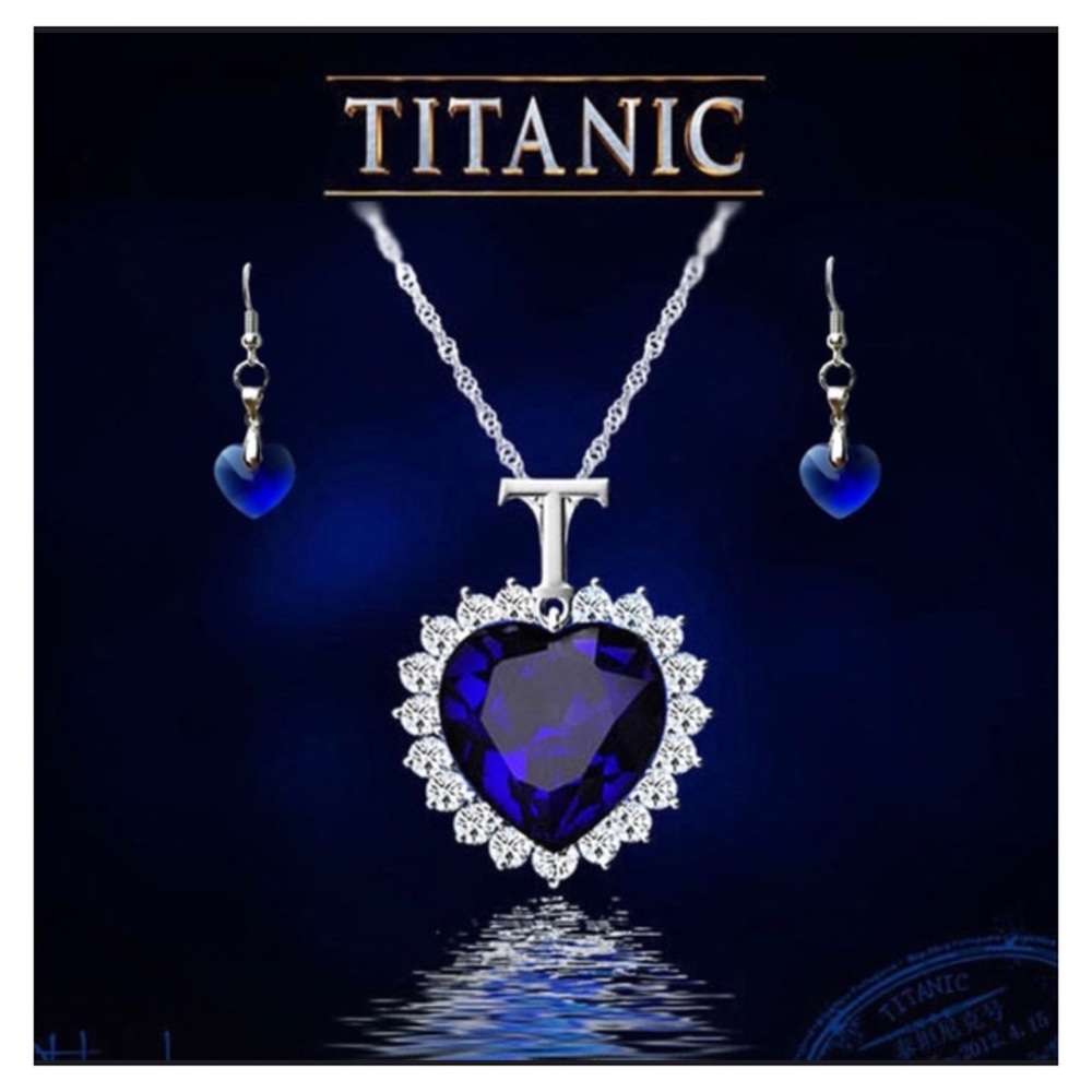 🆕Exquisite Titanic Necklace & Earrings